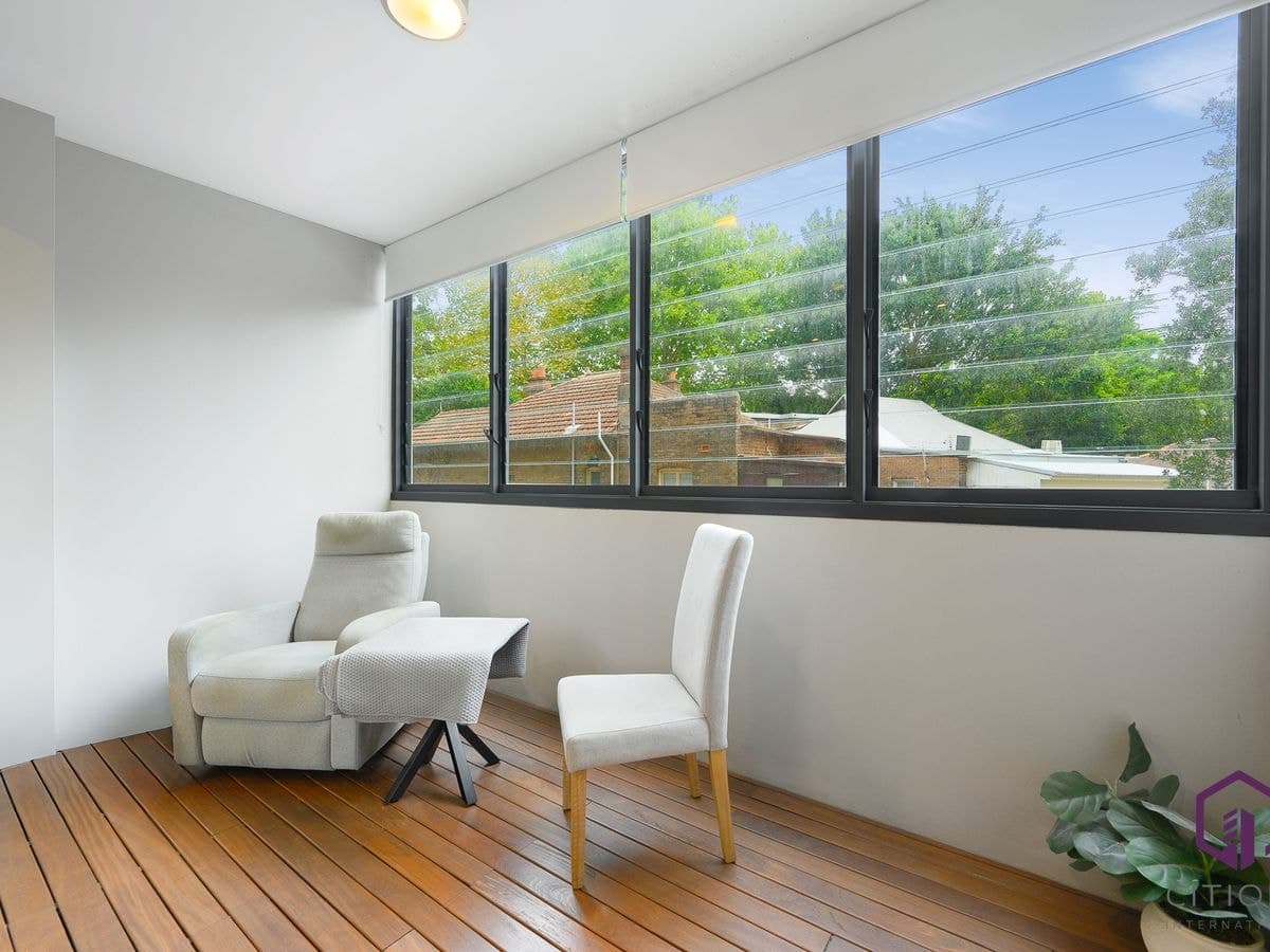 102 / 245 Pacific Highway, North..., NSW, North... - Thumbnail 2