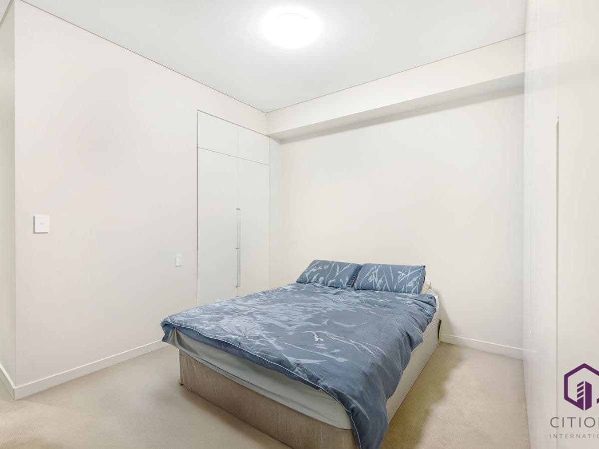 102 / 245 Pacific Highway, North..., NSW, North... - Thumbnail 6