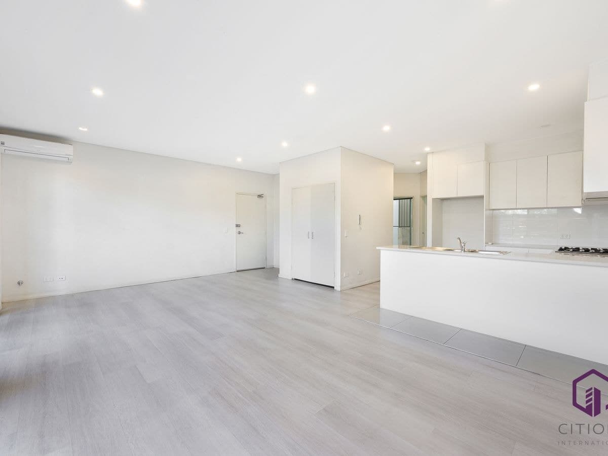 62 / 32 Castlereagh Street, Live..., NSW, Live... - Thumbnail 2
