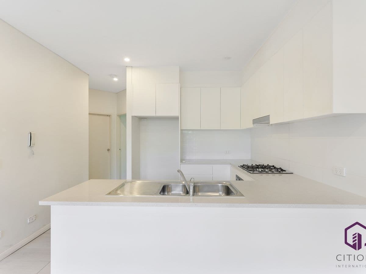 62 / 32 Castlereagh Street, Live..., NSW, Live... - Thumbnail 3