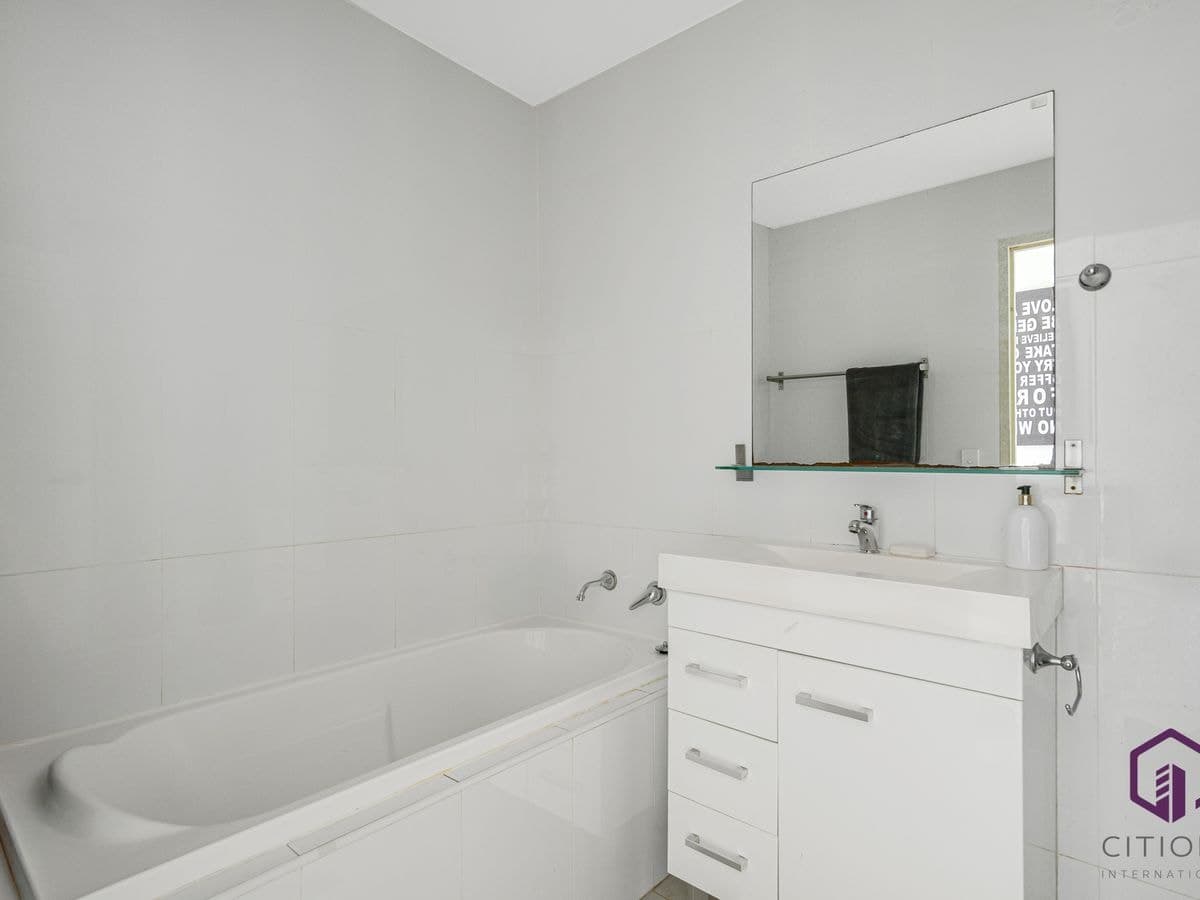 49 / 24 Lachlan St, Liverpool, NSW, Liverpool - Thumbnail 8