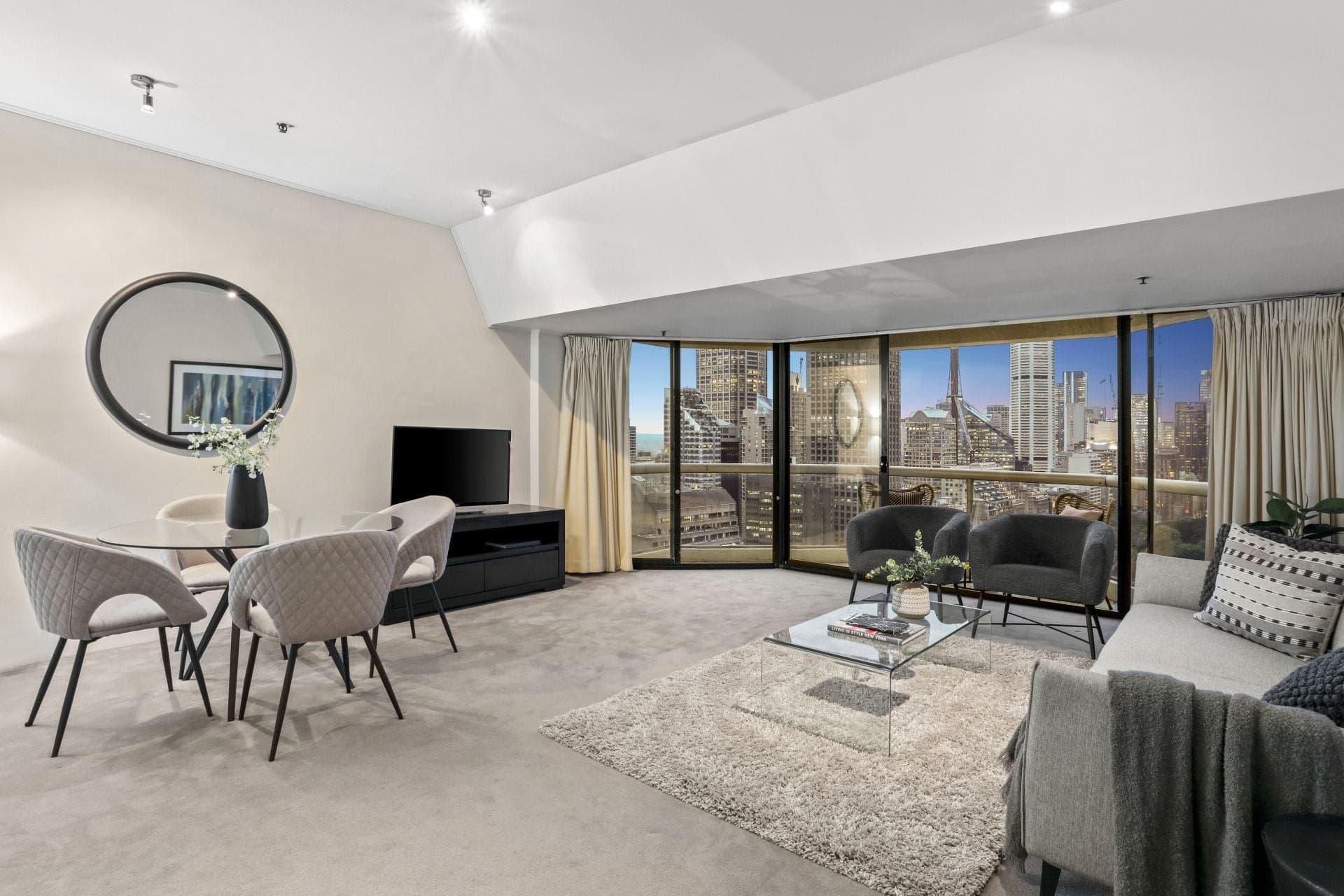 2702/187 Liverpool Street, Sydney NSW, Sydney - Thumbnail 3