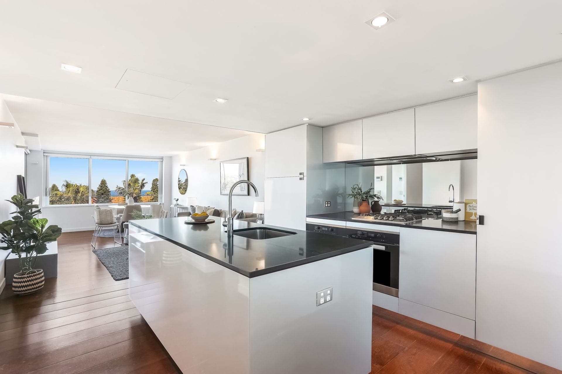 214/180 Campbell Parade, Bondi Beach NSW, Bondi Beach - Thumbnail 4