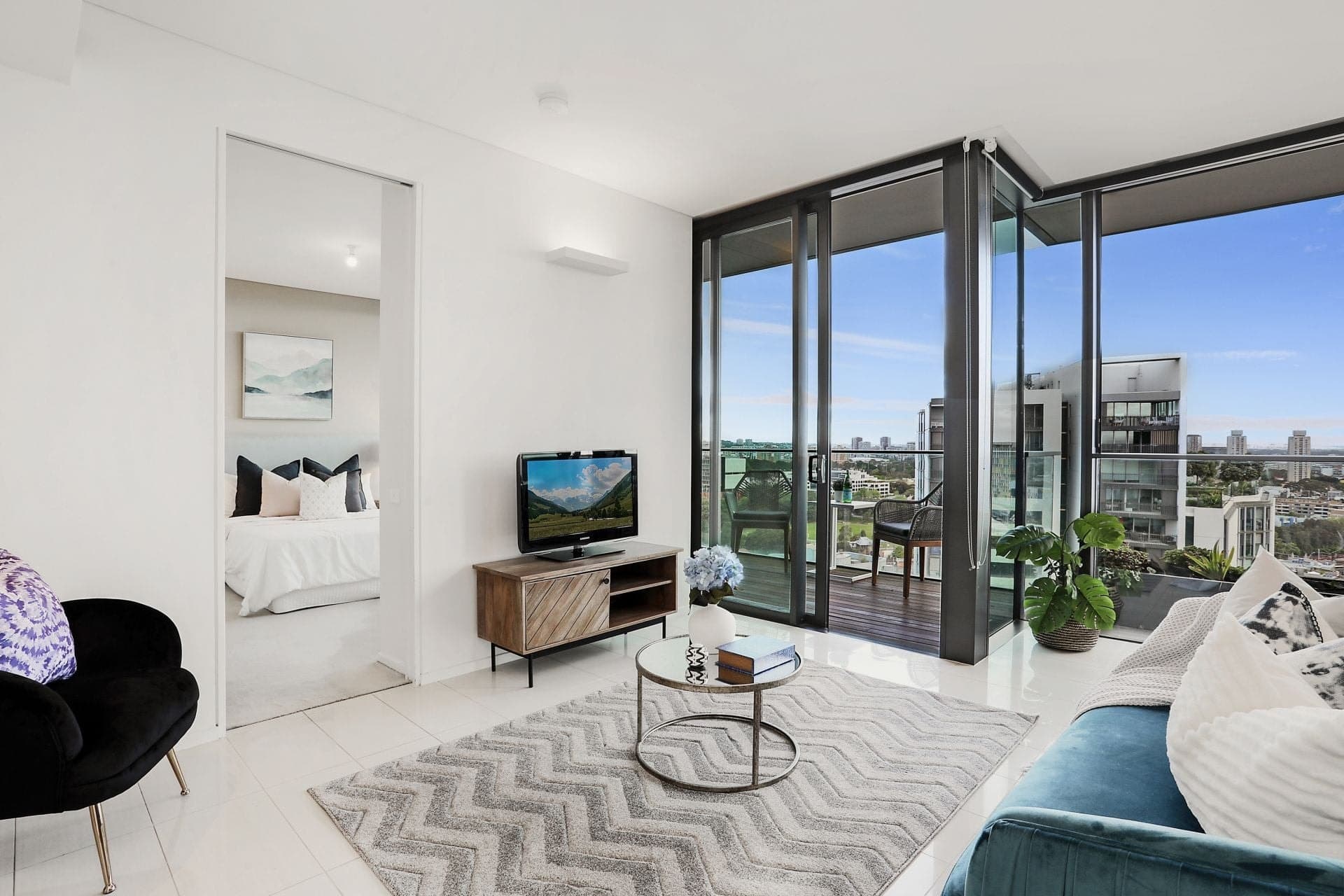 2411/3 Carlton Street, Chippendale NSW, Chippendale - Image 1