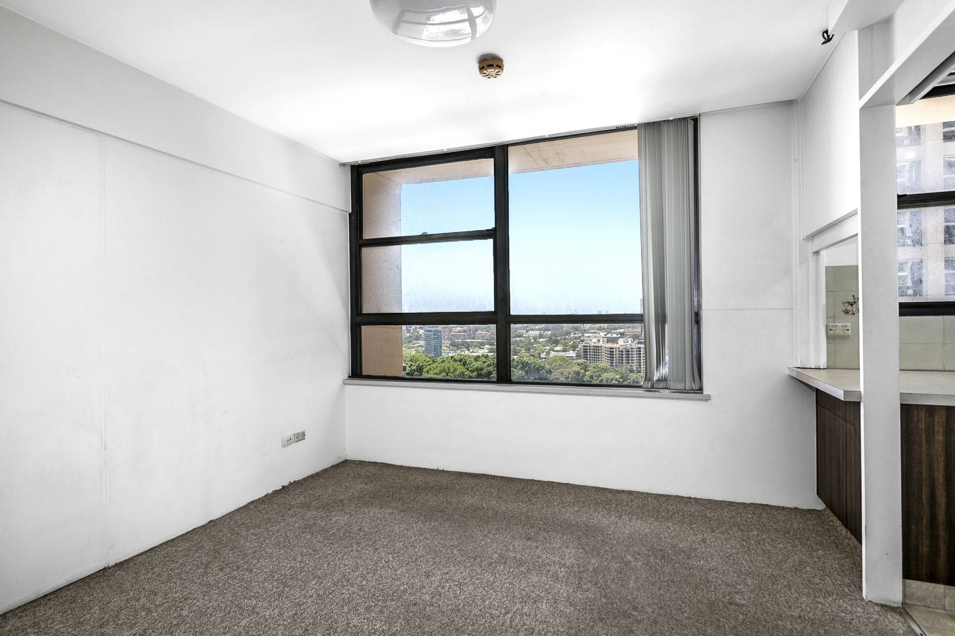 226/27 Park Street, Sydney NSW, Sydney - Thumbnail 2