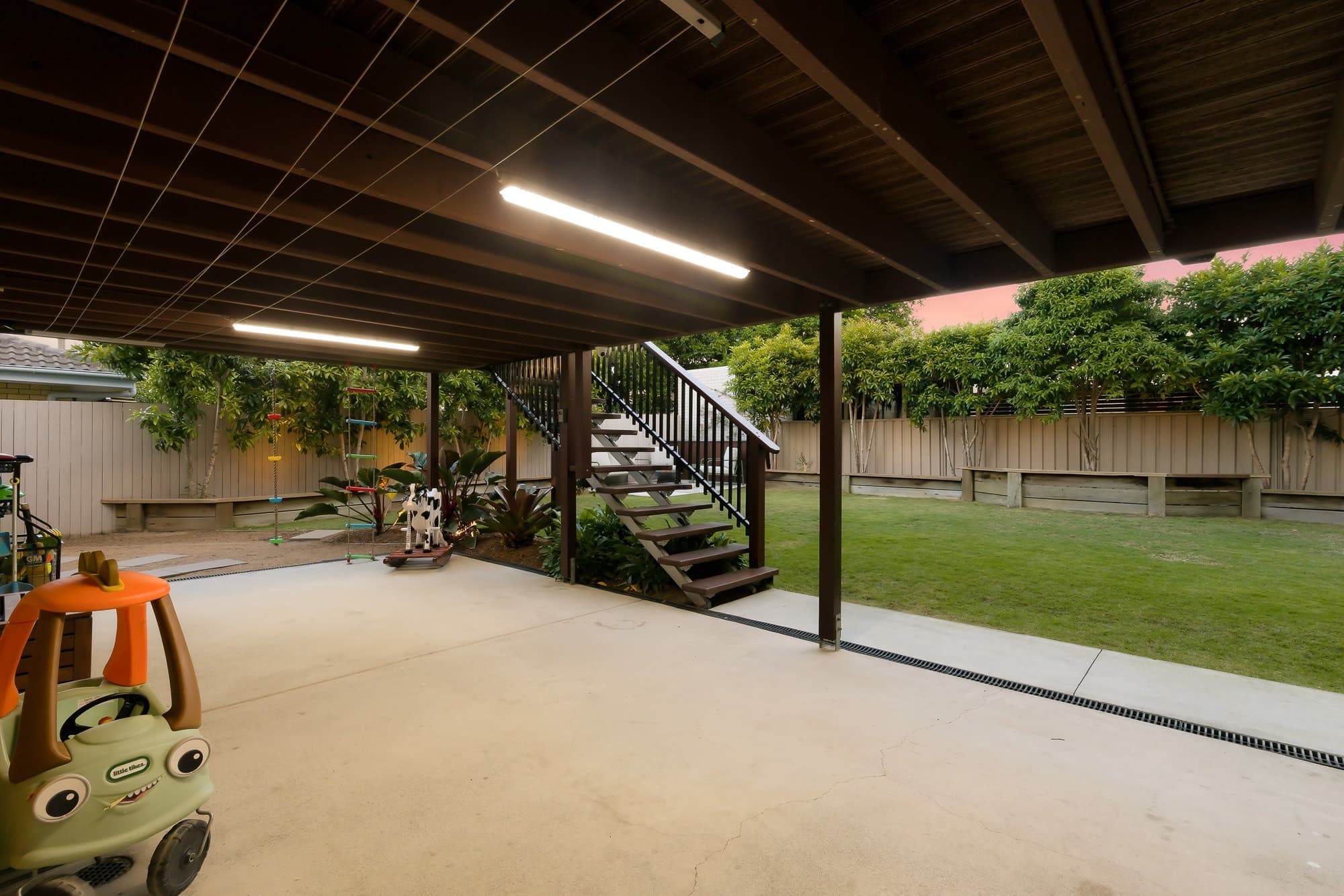 55 Jacaranda Drive, Albany Creek - Thumbnail 3