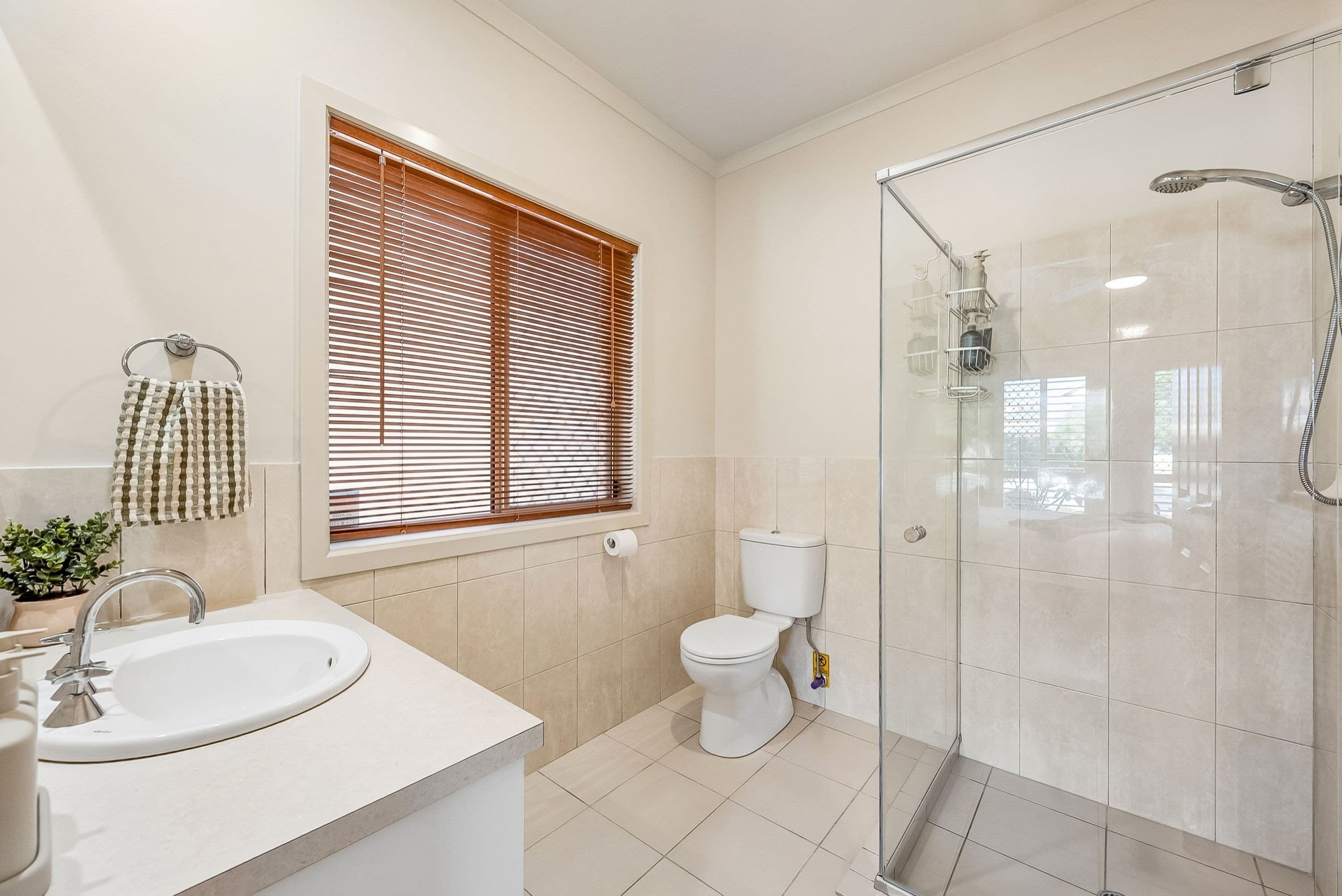 15 Brimpton Avenue, Mawson Lakes SA 5095, Mawson Lakes - Thumbnail 7
