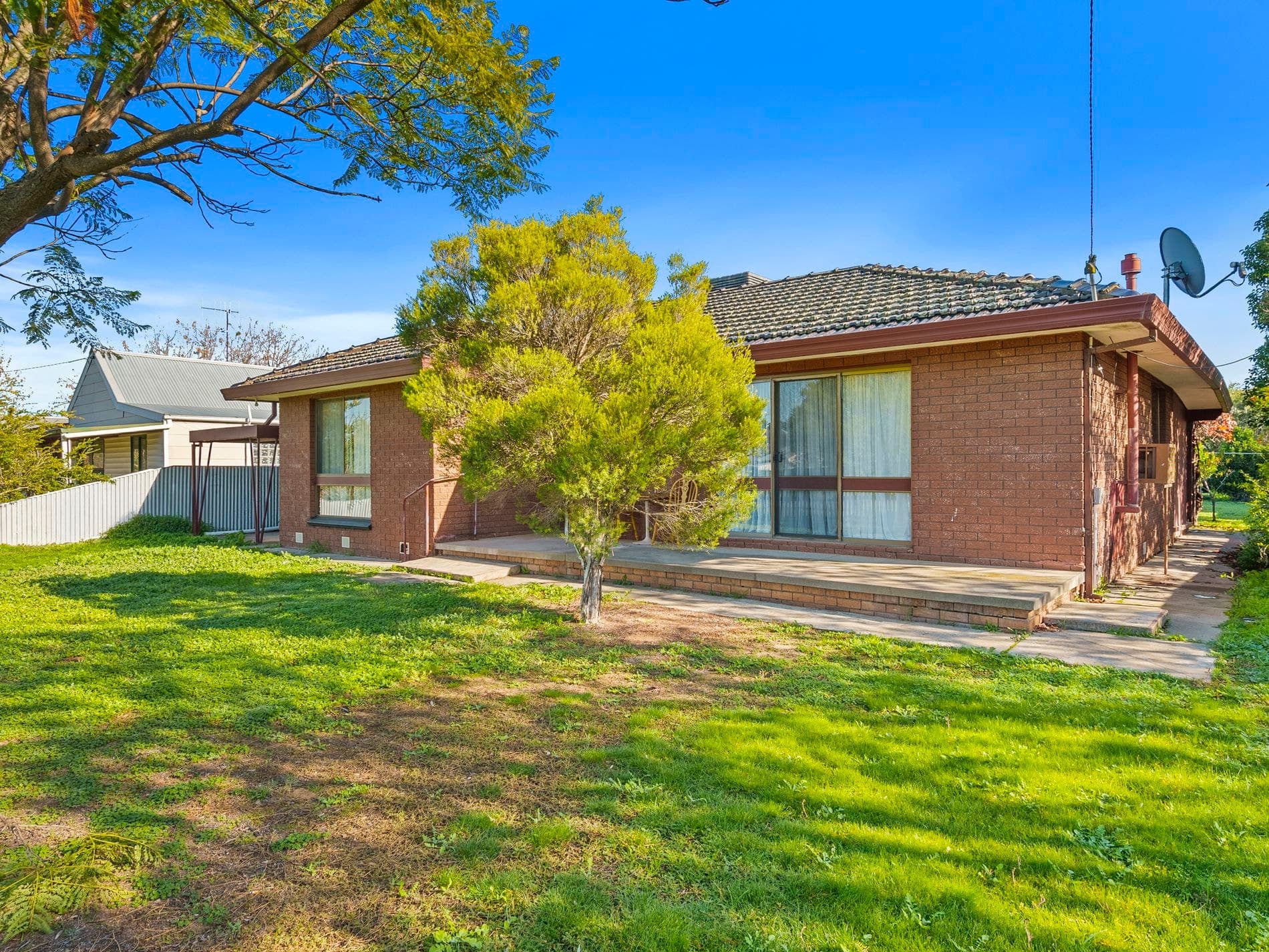 13 Parkes Street, Tocumwal, Tocumwal - Thumbnail 2