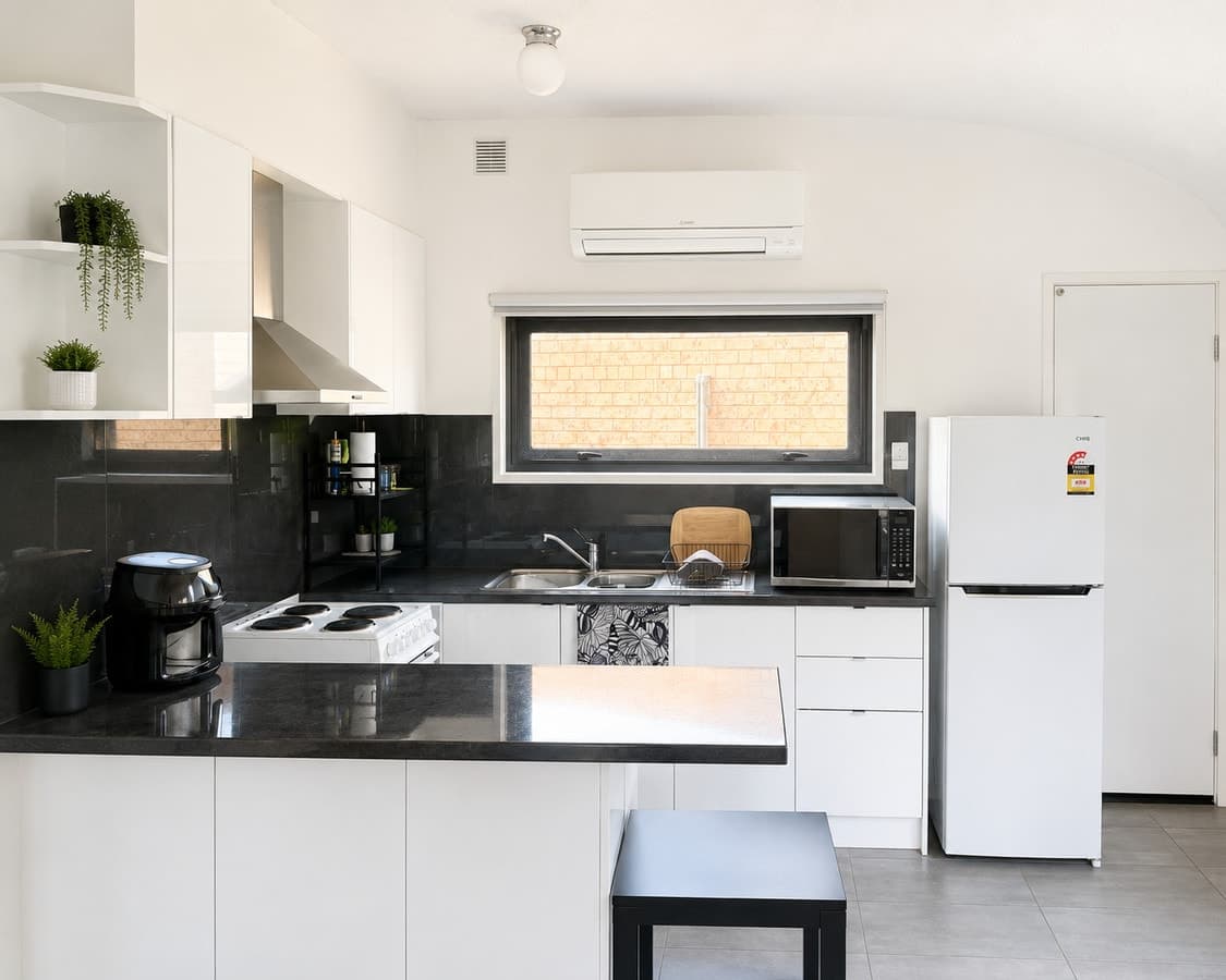 4 / 1 Alcona Court, Bell Park VIC 3215, Bell Park - Thumbnail 2