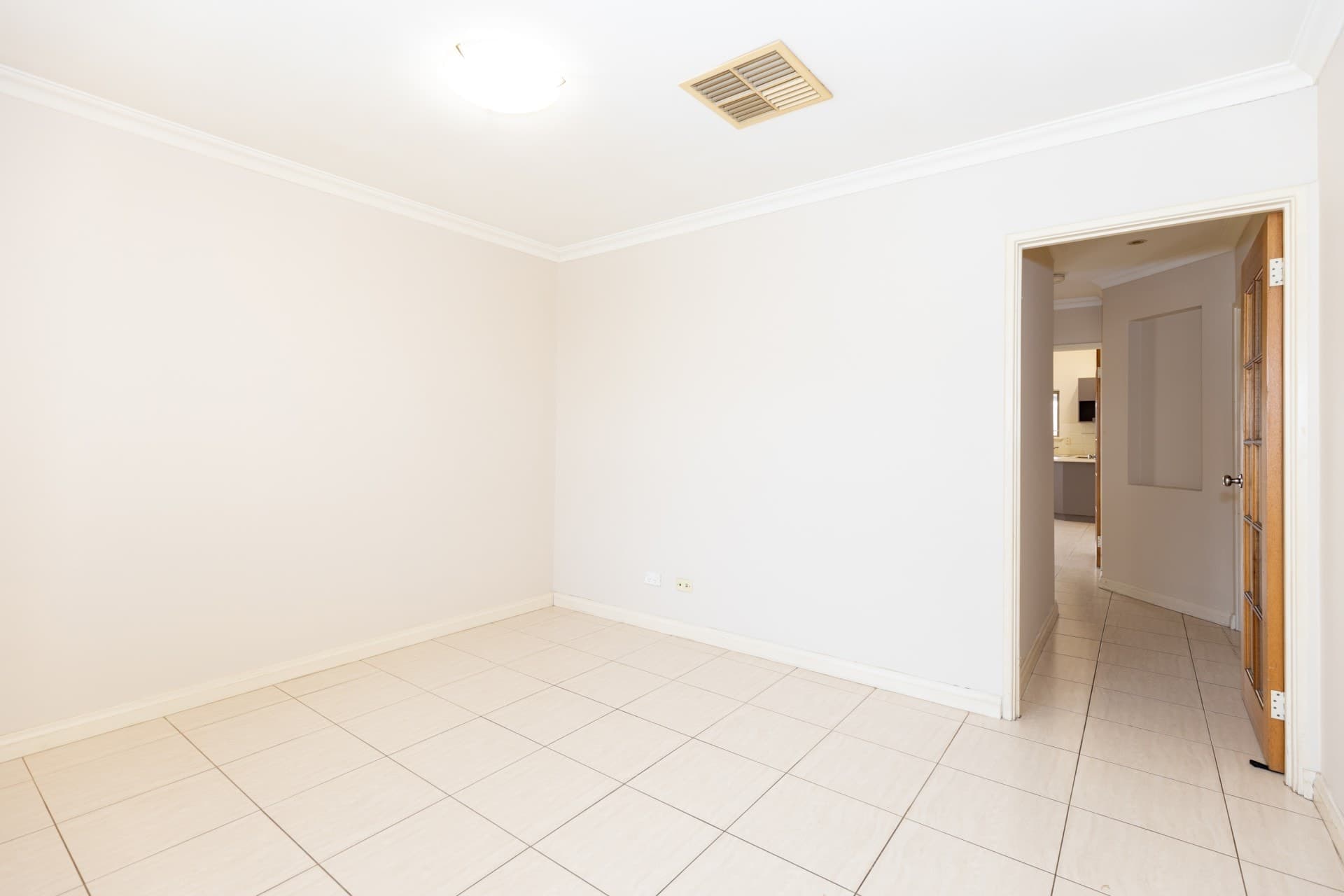 52 James Gilmour Way, Darch, WA 6065, Darch - Thumbnail 6
