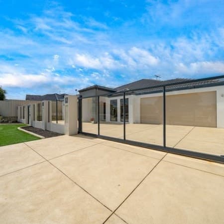 26 Rosemary Avenue, Darch, WA 6065, Darch - Thumbnail 2