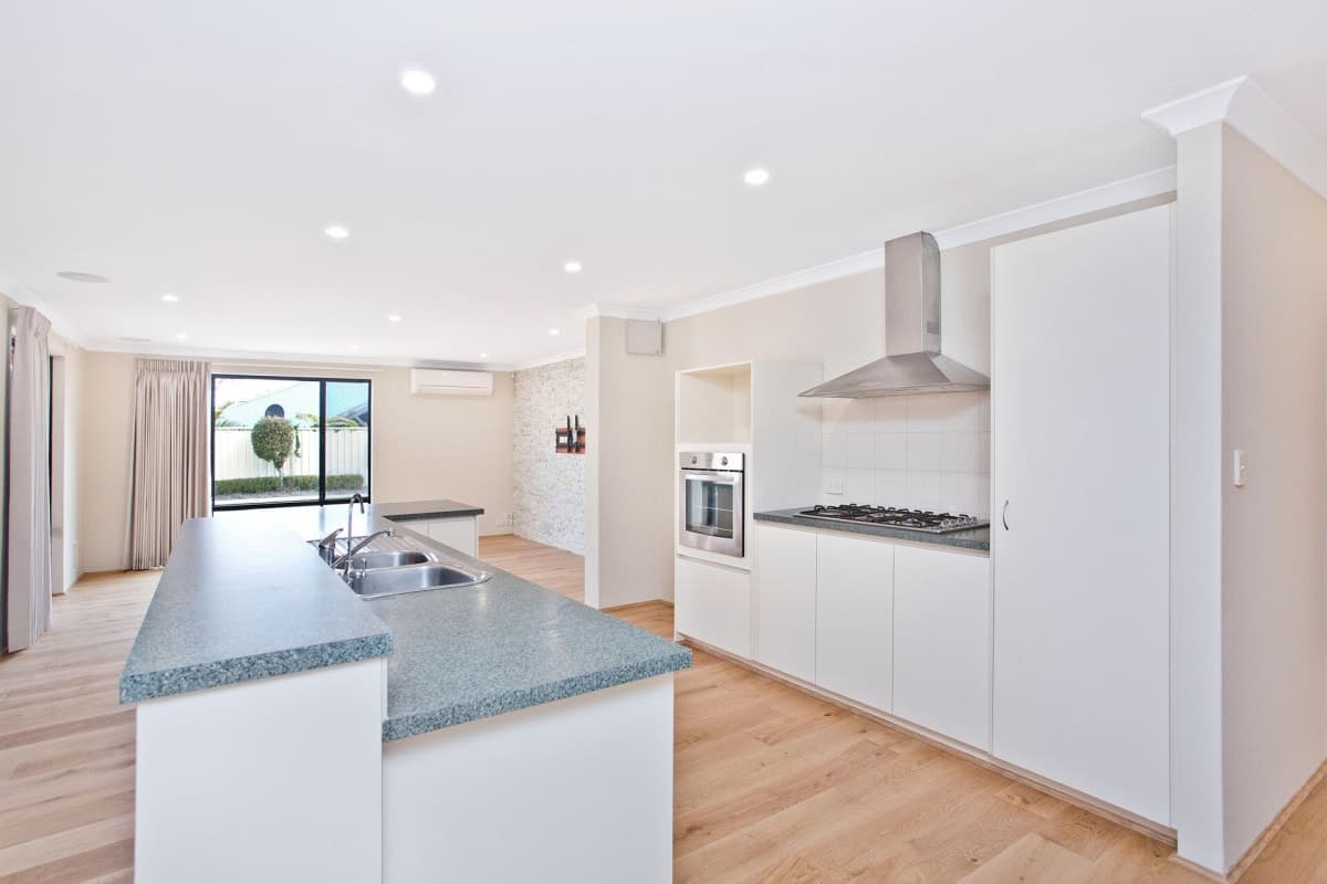 52 Allanbi Circle, Carramar, WA 6031, Carramar - Thumbnail 8