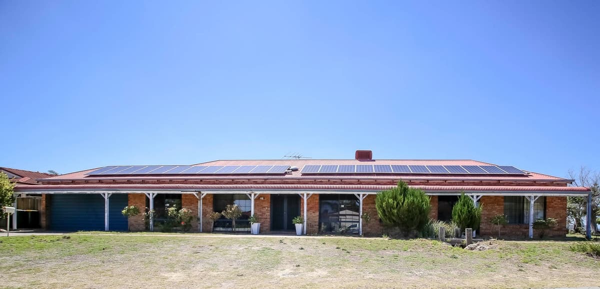 84 Queensway Road, Landsdale, WA 6065, Landsdale - Thumbnail 3