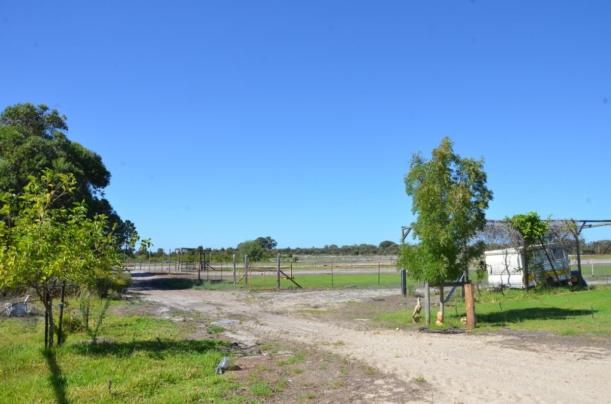 2/240 ELDORADO Road, Muckenburra, WA 6503, Muckenburra - Thumbnail 4