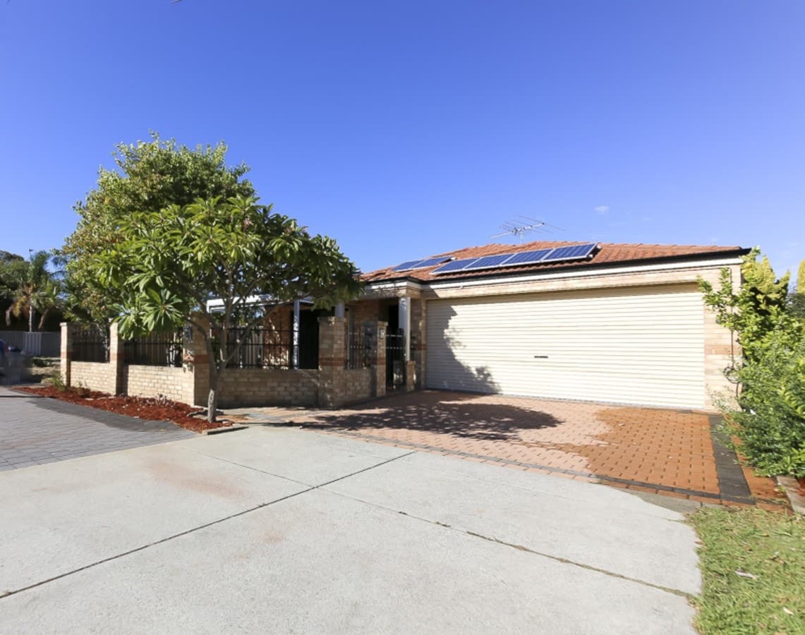 1/117 Birdwood Street, Innaloo, WA 6018, Innaloo - Thumbnail 2