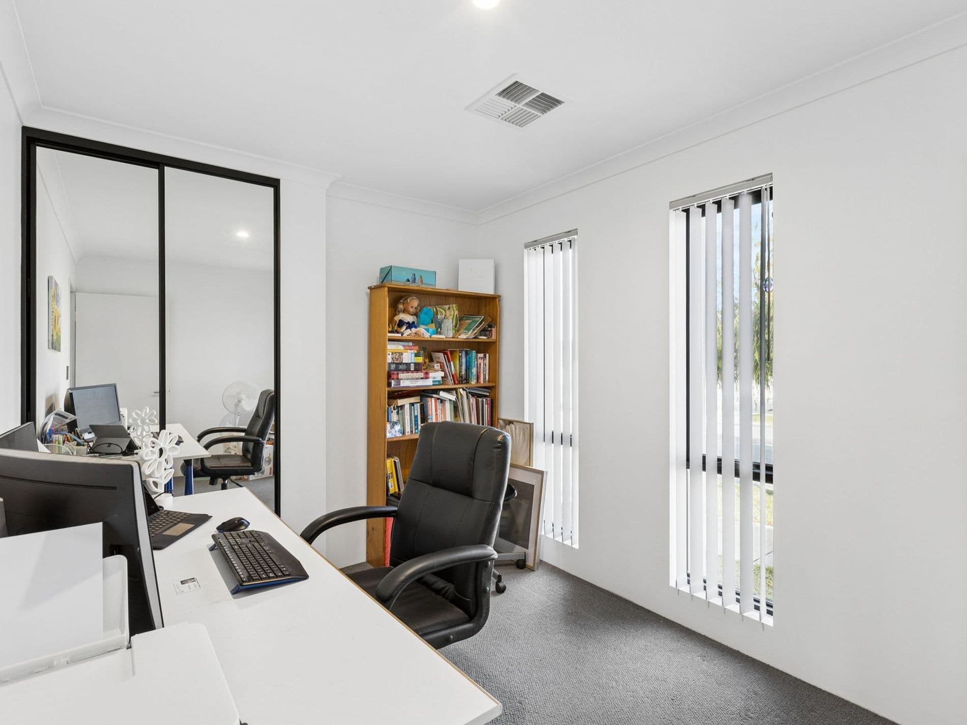 12 Roebuck Boulevard, Eglinton, WA, 6034, Australia, Eglinton - Thumbnail 5