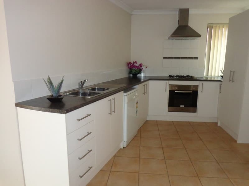 31 Grinstead Way, Balga, WA 6061, Balga - Thumbnail 4
