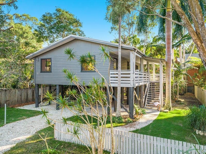 20A Royal Avenue, South Golden Beach - Image 1