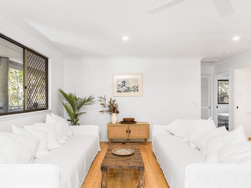 20A Royal Avenue, South Golden Beach - Thumbnail 5