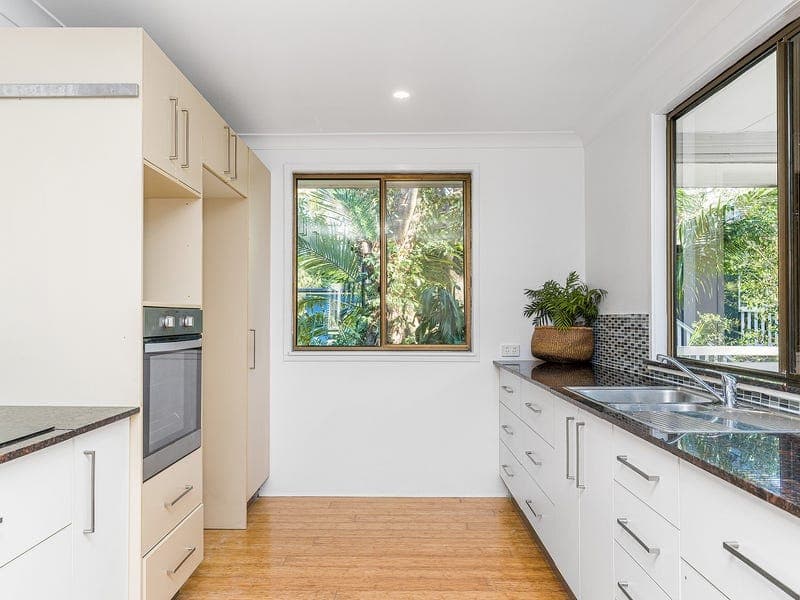 20A Royal Avenue, South Golden Beach - Thumbnail 6