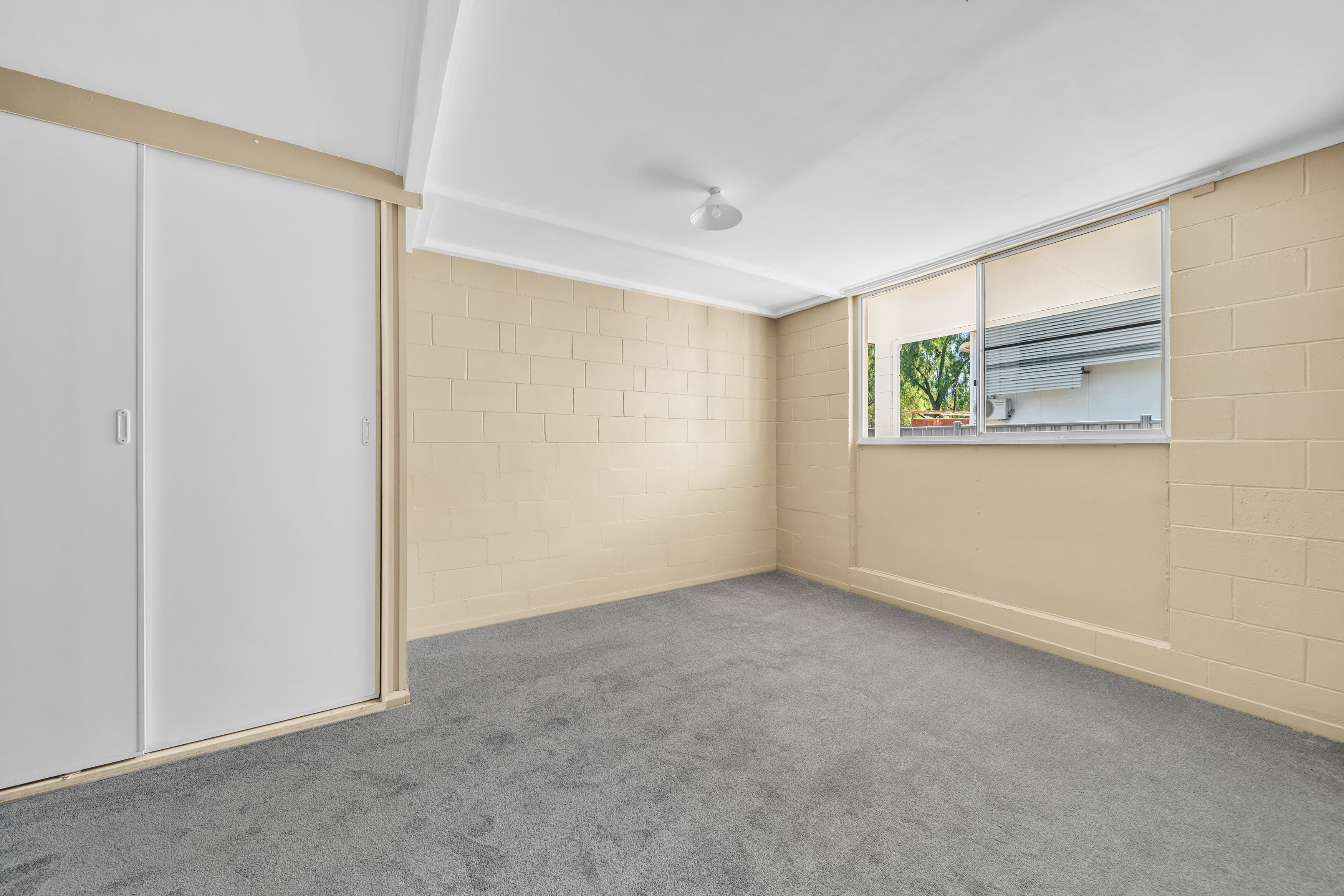 91 Anakie Street, EMERALD QLD 4720, Emerald - Thumbnail 8
