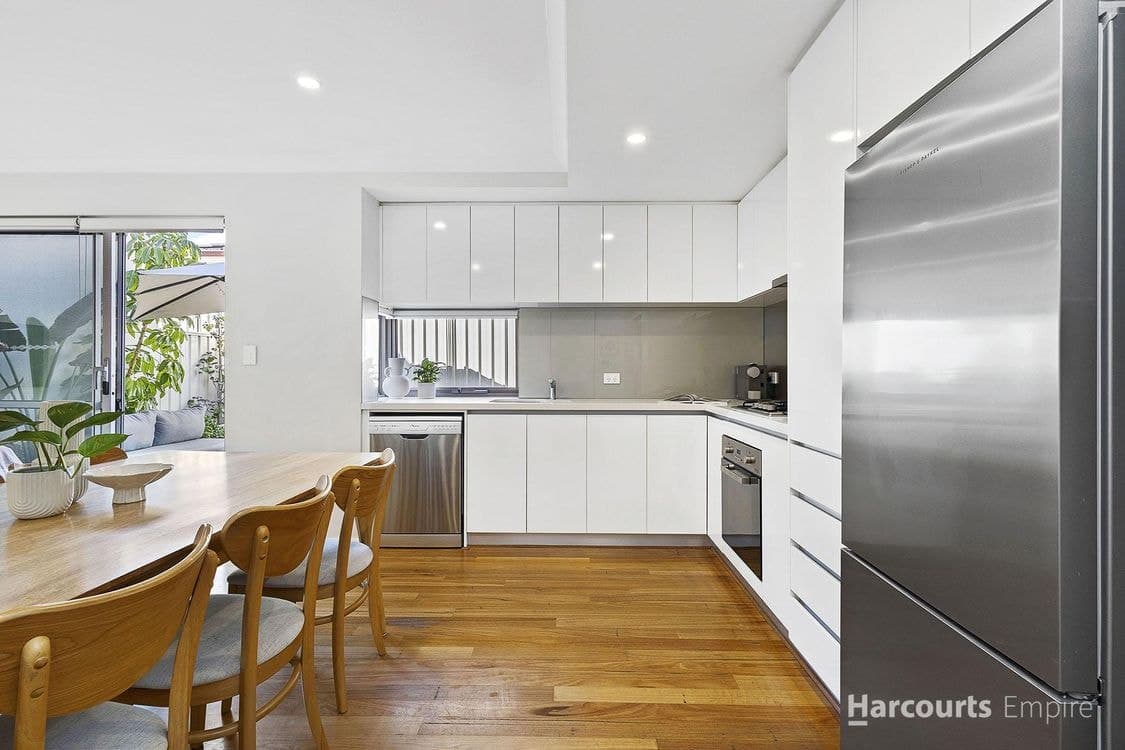 4/16 King George Street, INNALOO, WA 6018, Innaloo - Thumbnail 8