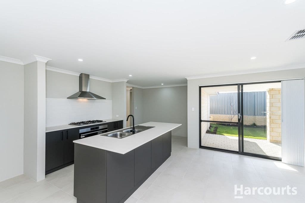 27 Hartog Way, EGLINTON, WA 6034, Eglinton - Thumbnail 3