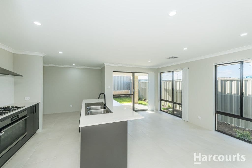 27 Hartog Way, EGLINTON, WA 6034, Eglinton - Thumbnail 4