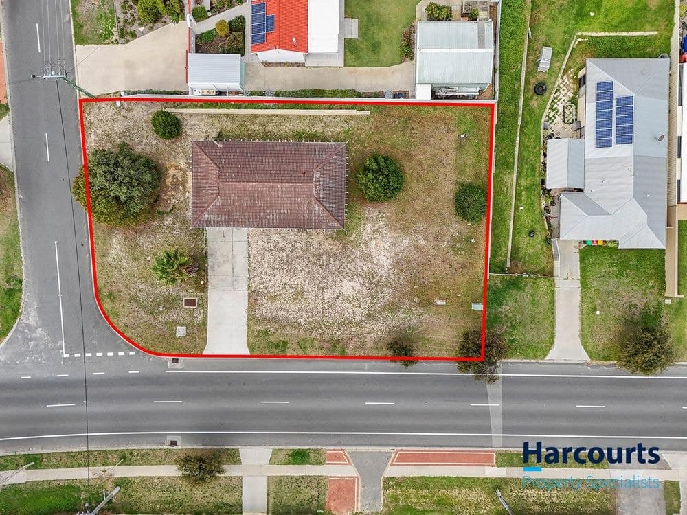 52 Blaxland Avenue, TWO ROCKS, WA 6037, Two Rocks - Thumbnail 3