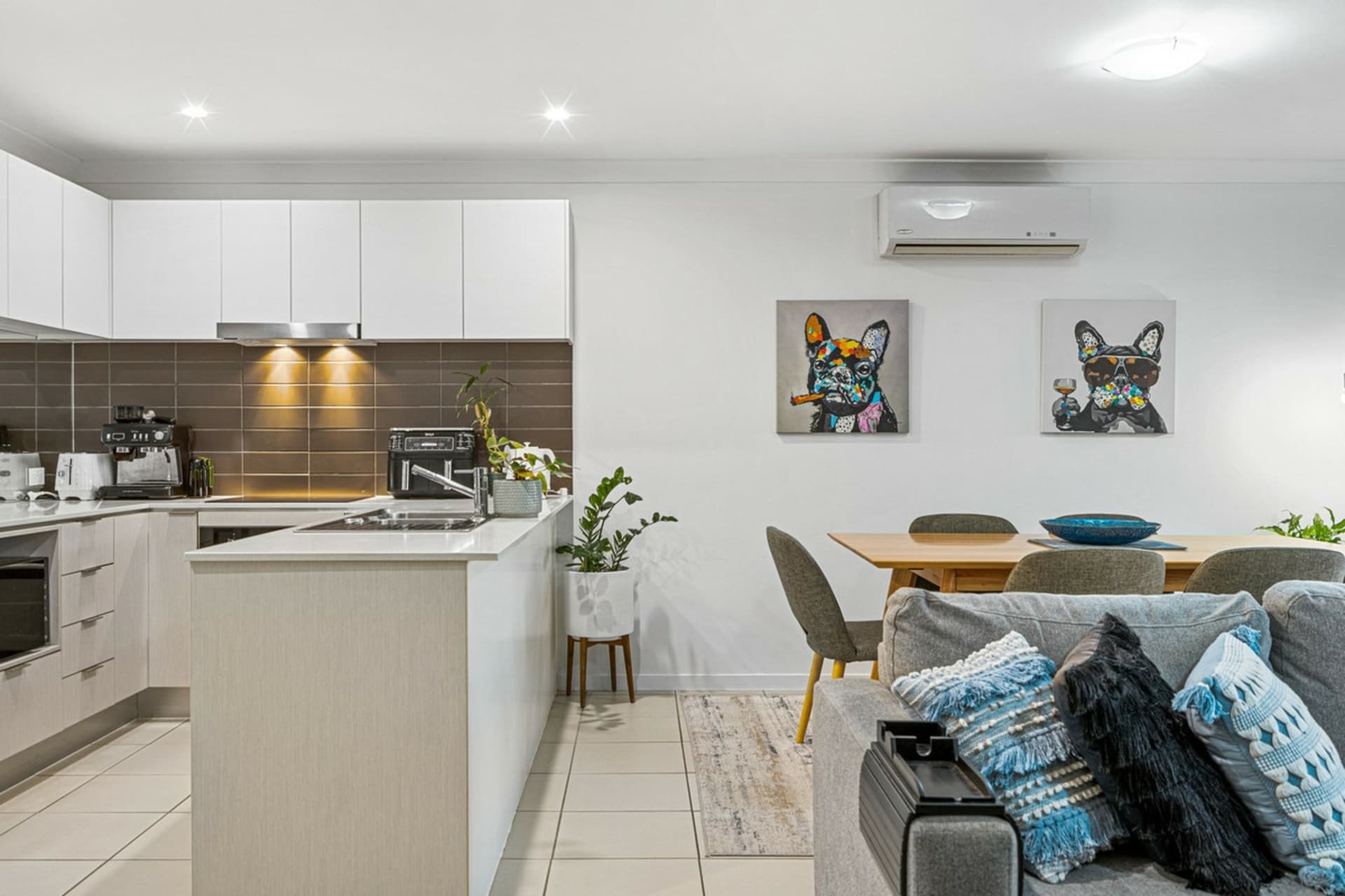 1/8 Norfolk Street, Parkinson, Parkinson - Thumbnail 4