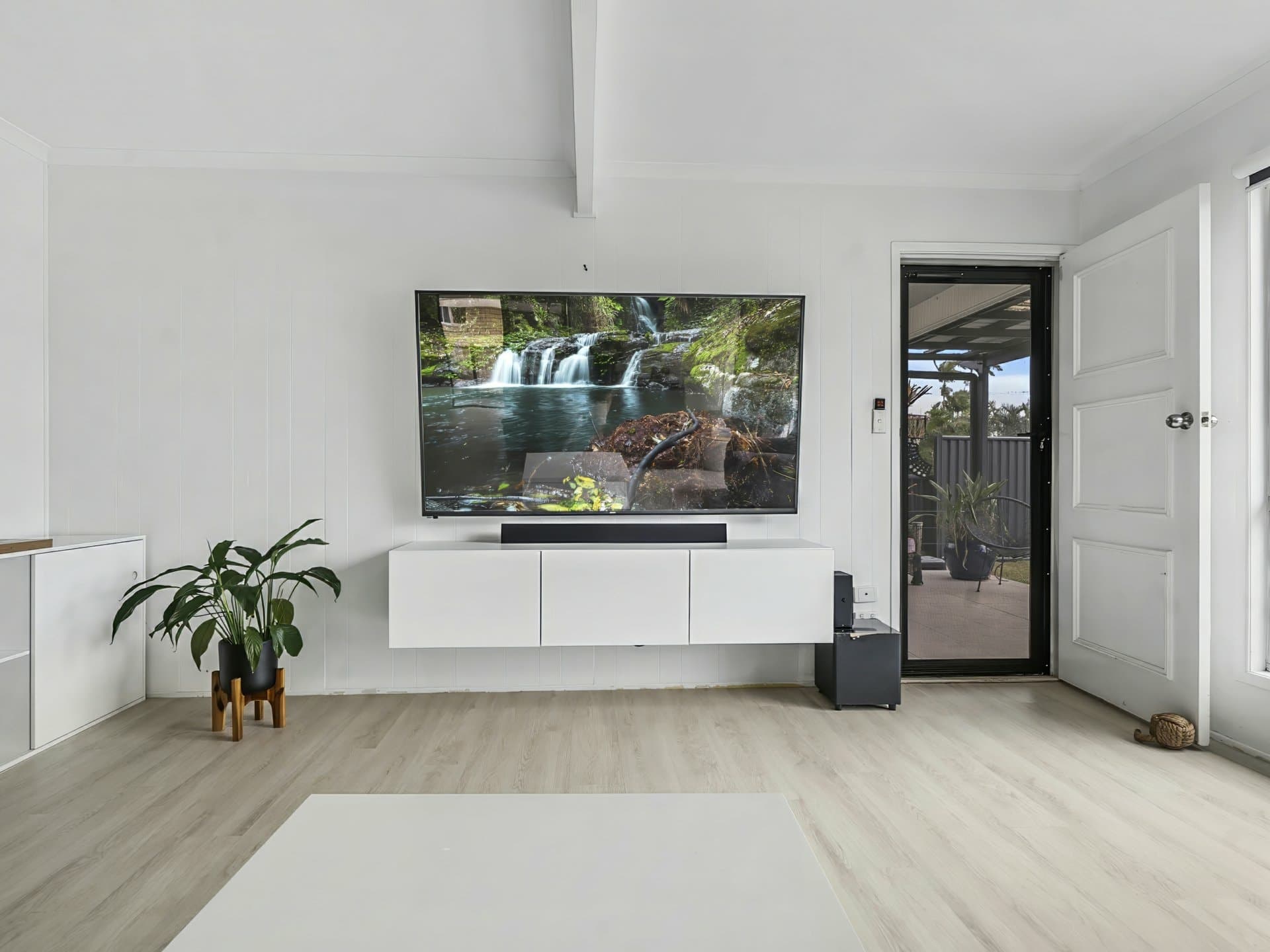 142 Boronia Drive, Bellara, Bellara - Thumbnail 5