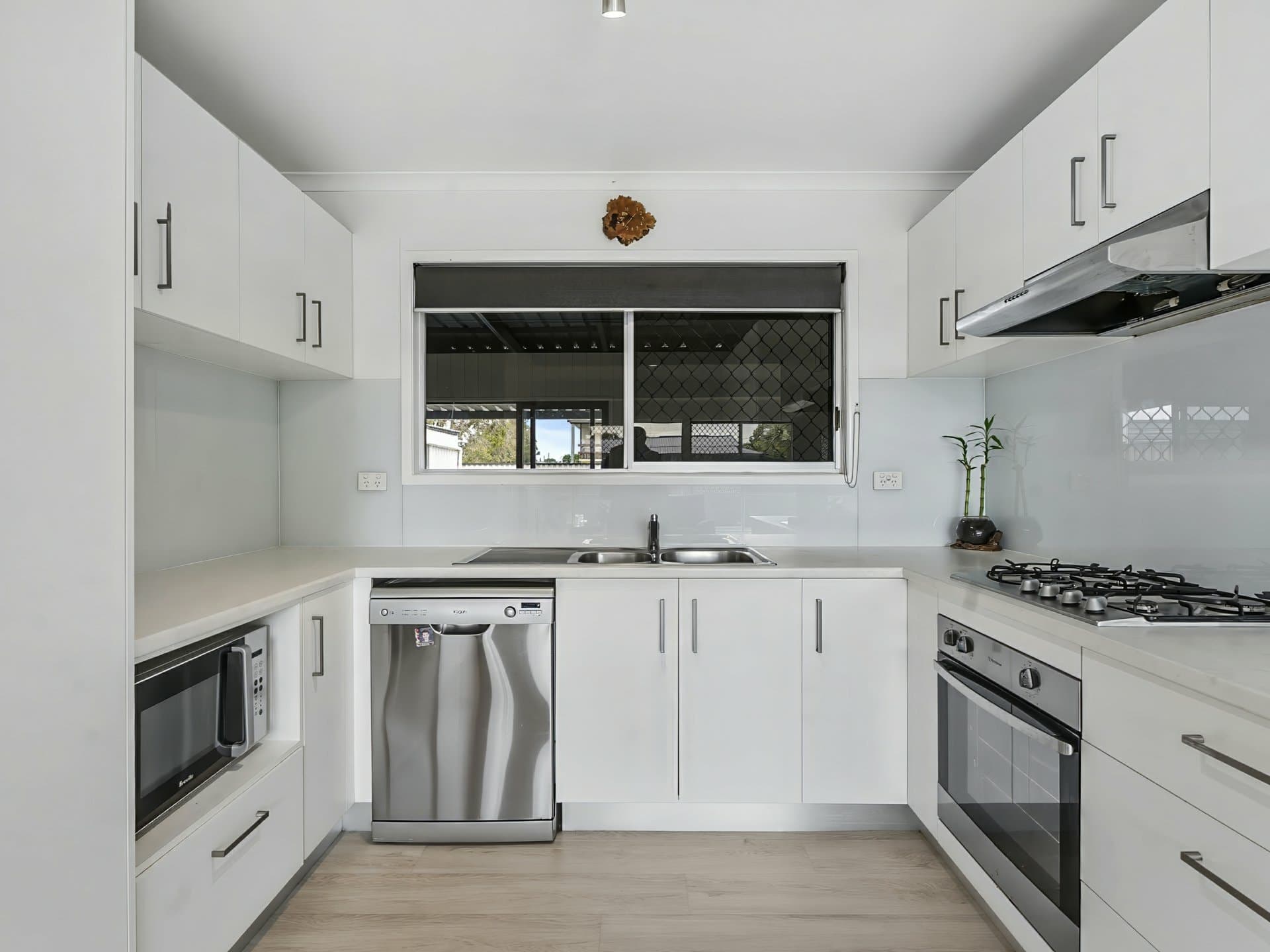 142 Boronia Drive, Bellara, Bellara - Thumbnail 8