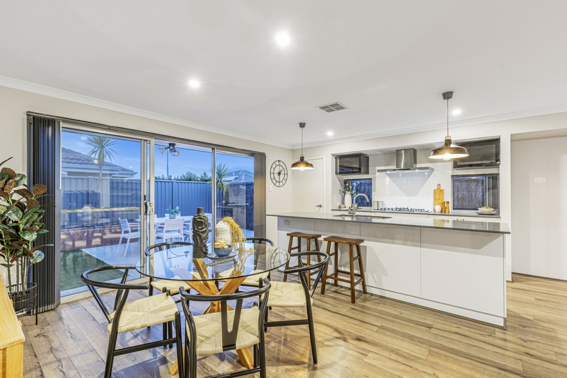 11 Laddon Road, Clarkson, Clarkson - Thumbnail 5