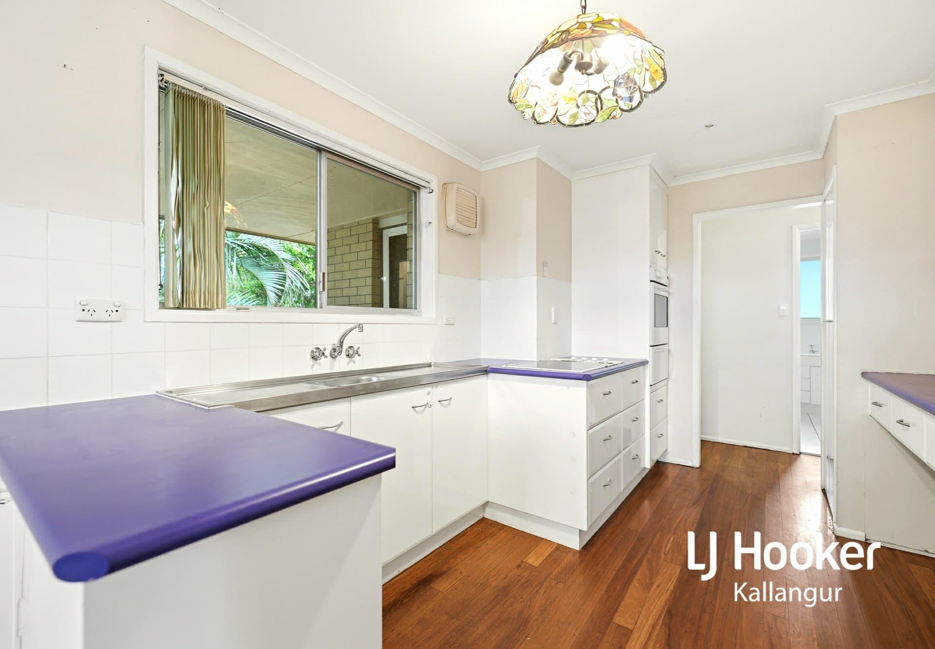 12 The Crescent, Kallangur, Kallangur - Thumbnail 2