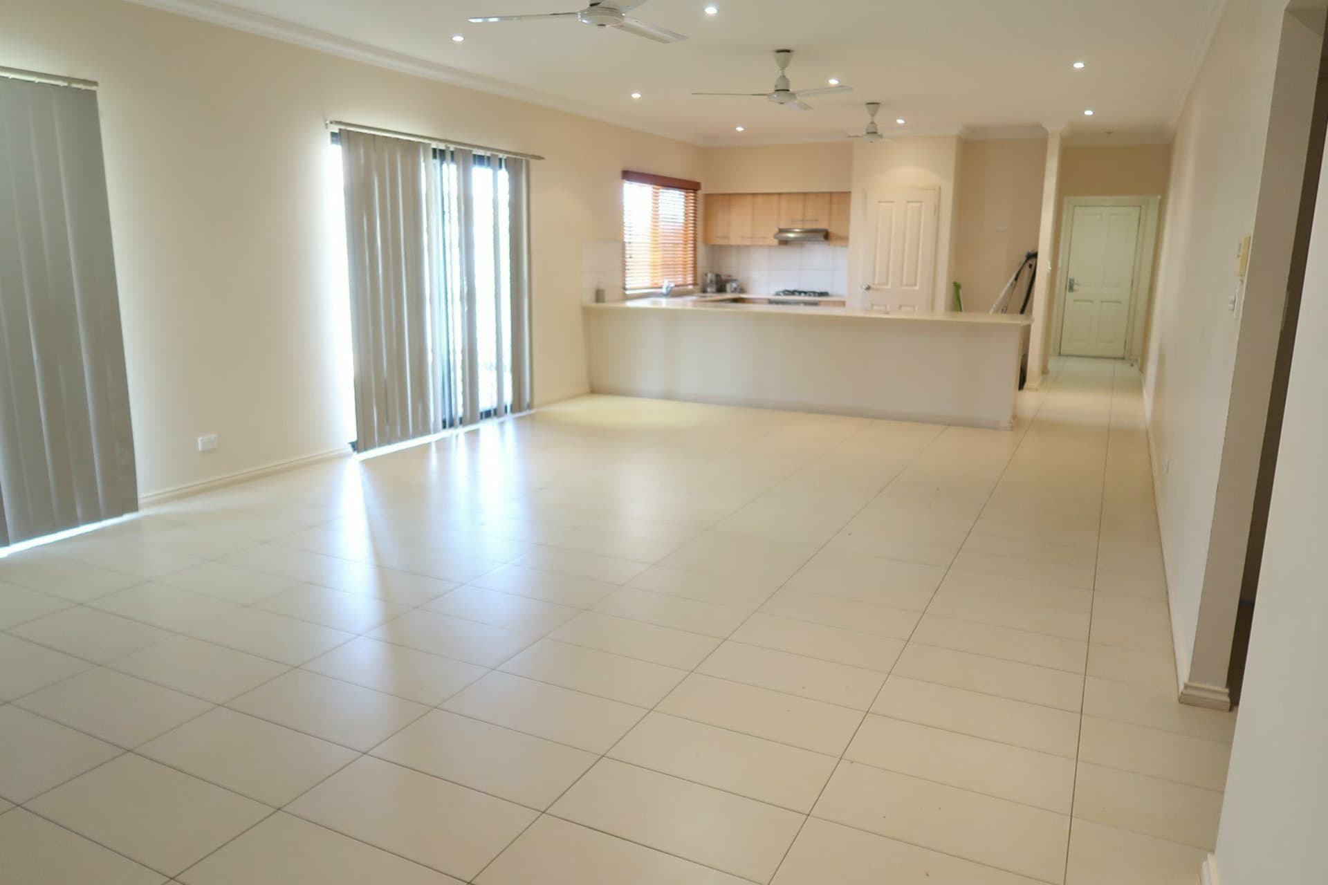 7 Eucalypt Way, South Hedland, South Hedland - Thumbnail 2