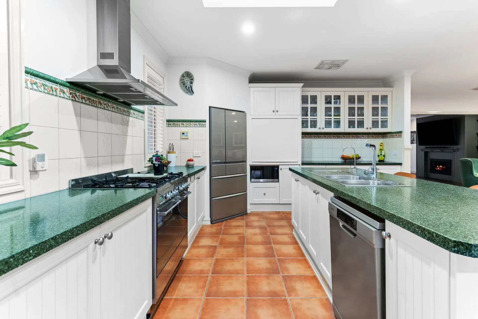 37  Delmont Street, Werribee, VIC, Werribee - Thumbnail 7