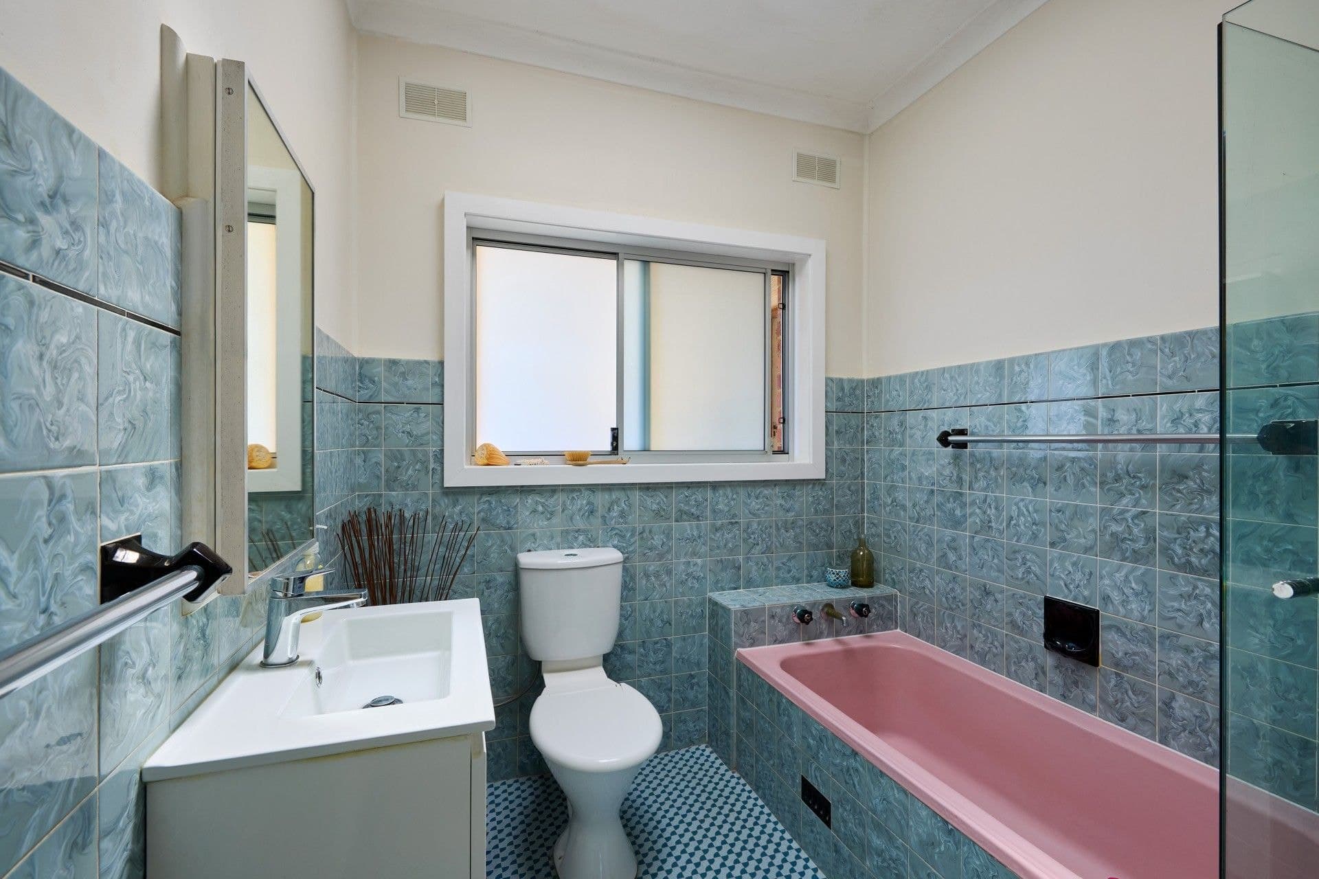 100 Woorarra Avenue, North Narrabeen - Image 1