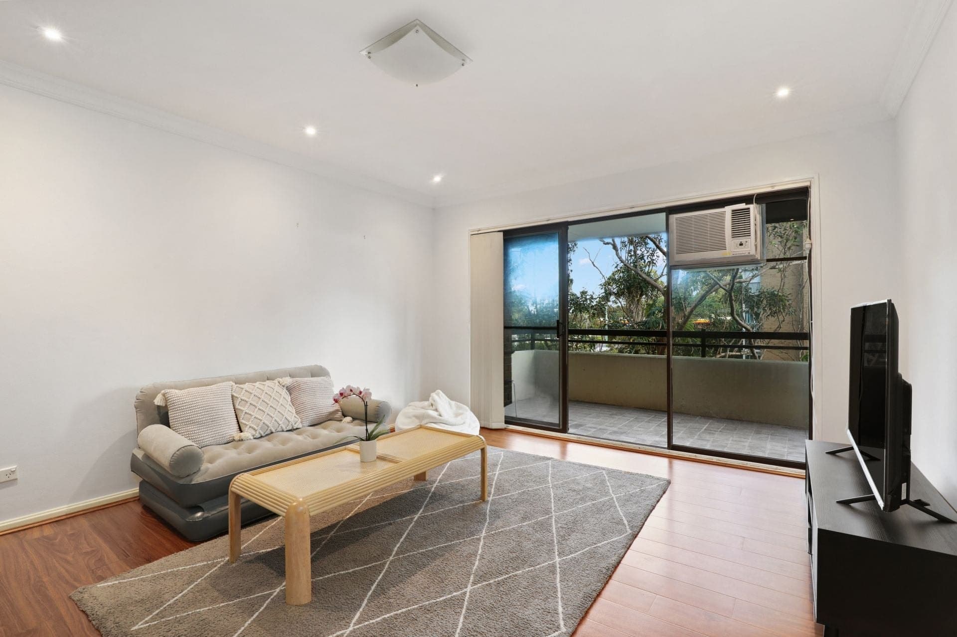 10/882 Pacific Highway, Chatswood - Thumbnail 2