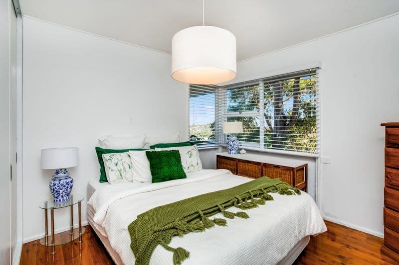 41 Hillside Road, Newport - Thumbnail 5