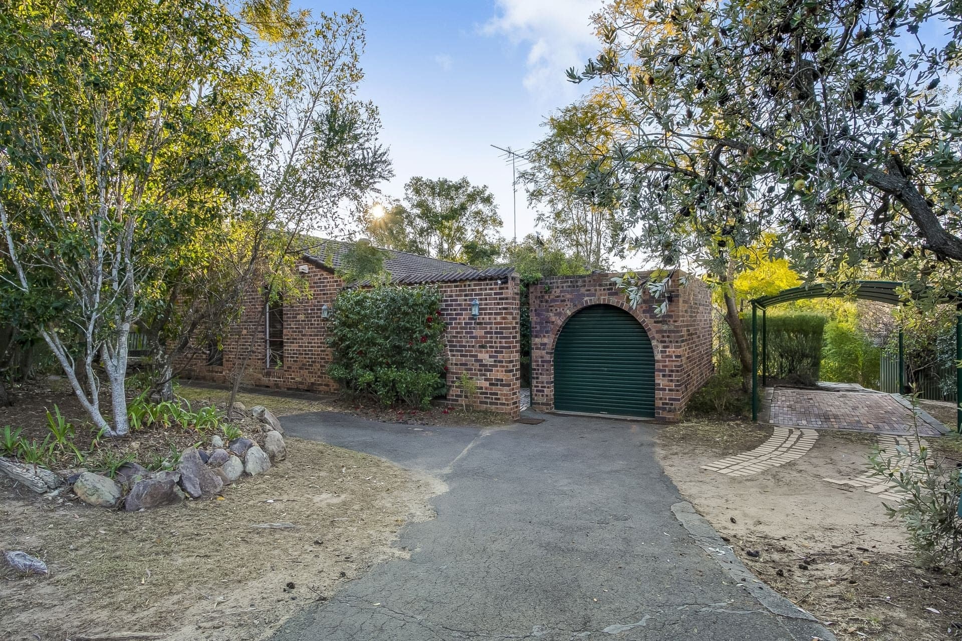 81 Alan Road, Berowra Heights - Thumbnail 2