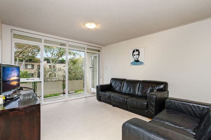 1/31 Sutherland Street NSW, Cremorne - Thumbnail 2