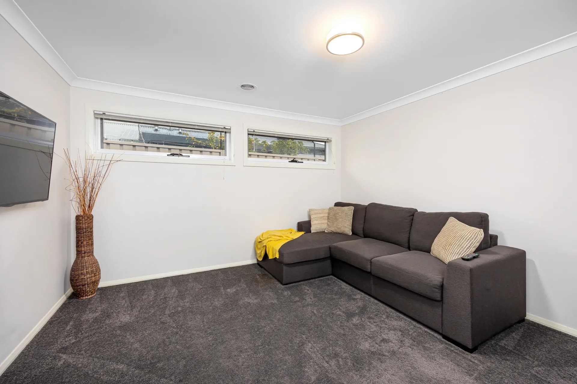 12 Flack Crescent, Boorooma, NSW, Boorooma - Thumbnail 6