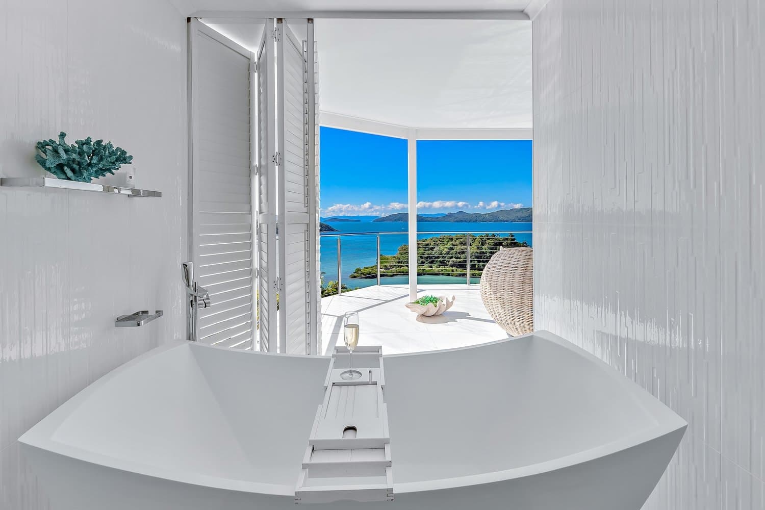 45 Harbour Avenue, Shute Harbour QLD 4802, Shute Harbour - Image 1