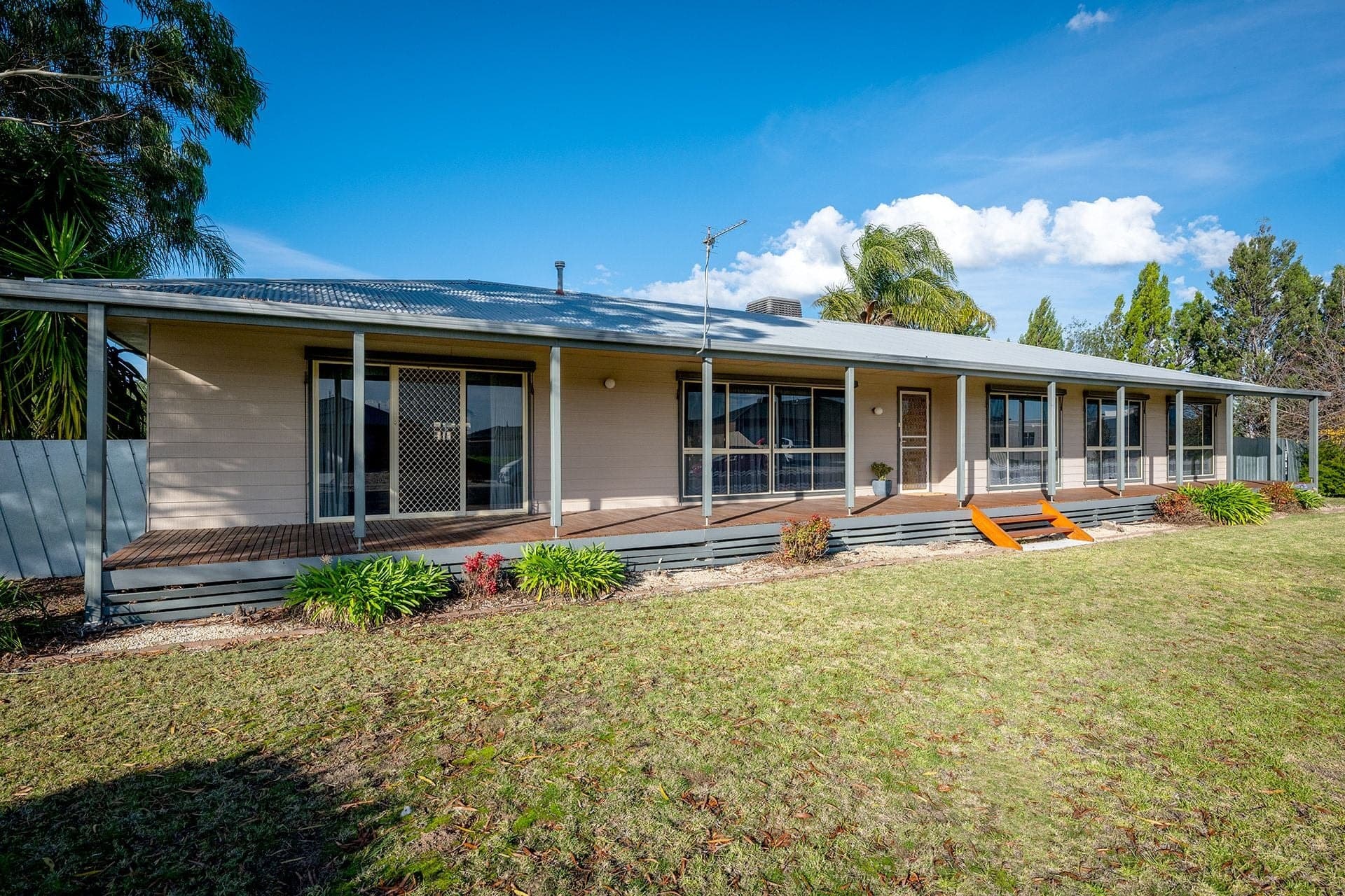 12 Trento Avenue, Horsham, Horsham - Image 1
