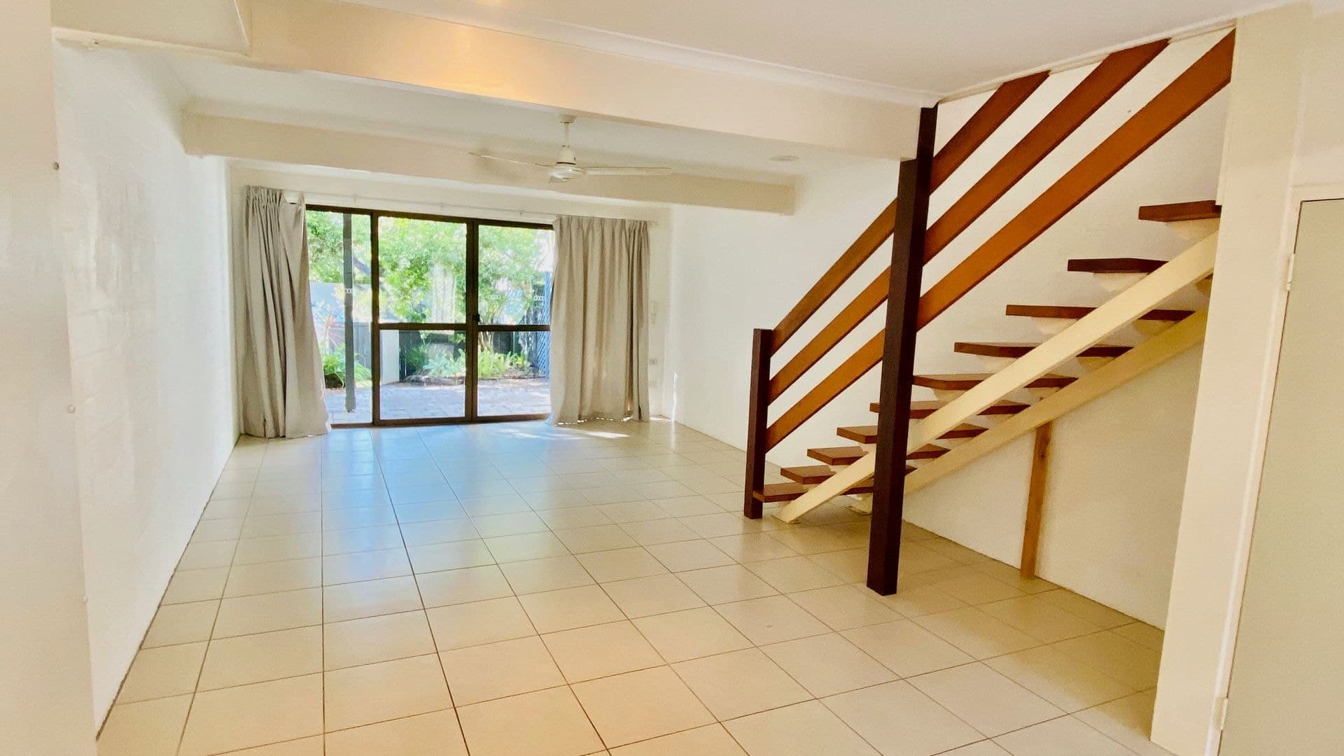 4/2 Dolphin Crescent, Noosaville, Noosaville - Thumbnail 3