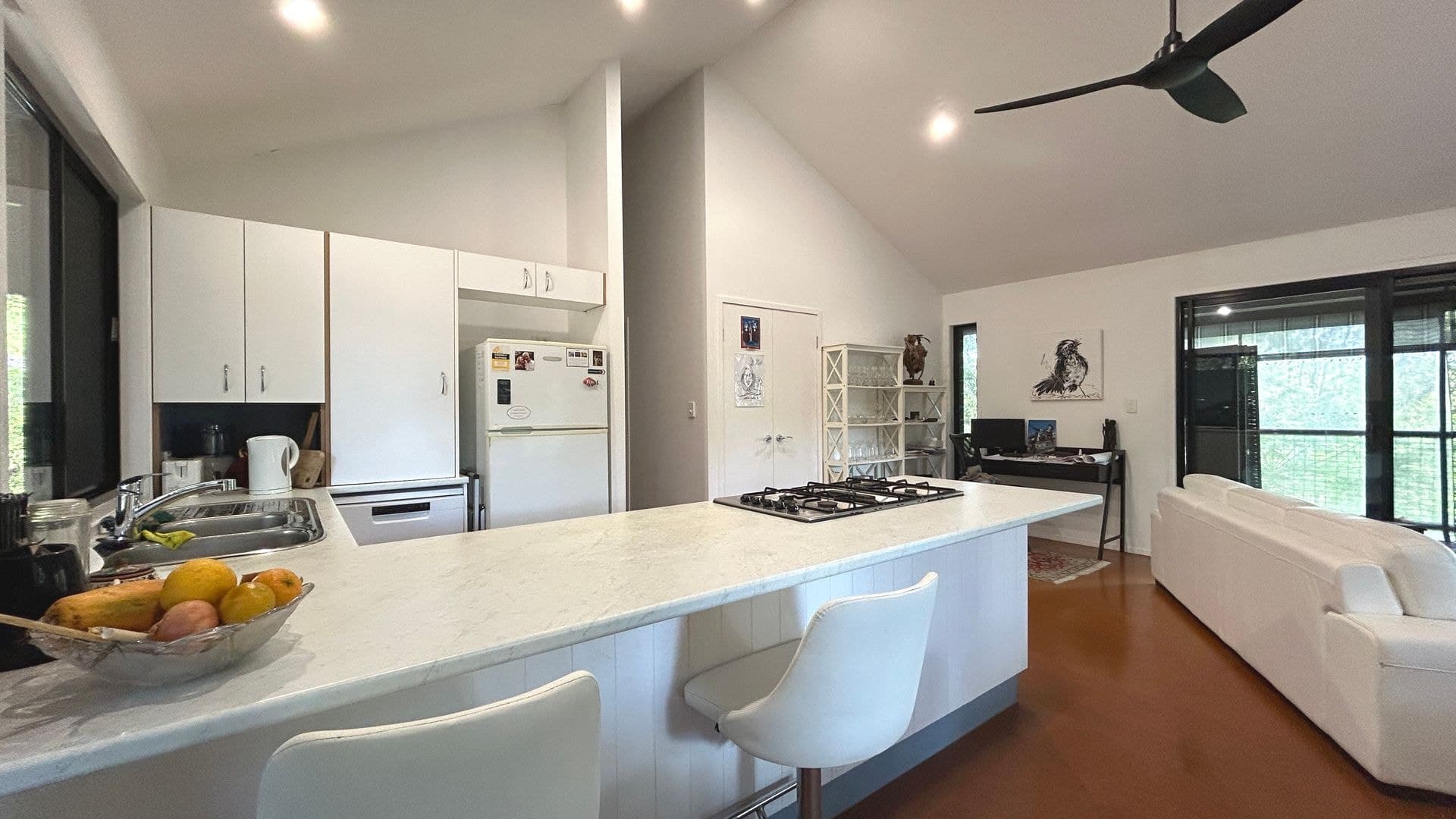 94 Highfield Rise, Pomona, Pomona - Thumbnail 5