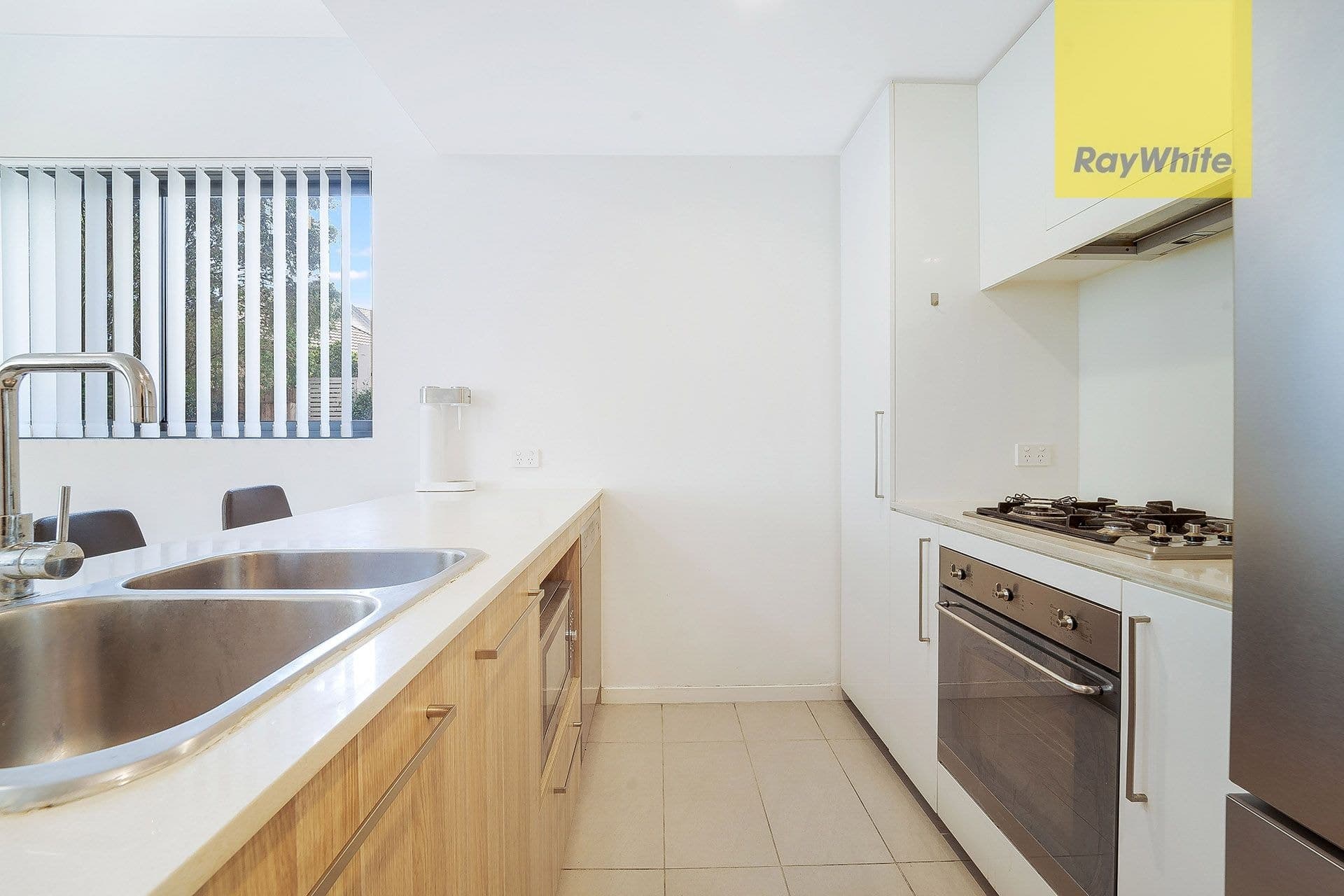 17/1B Pearl Street, Hurstville NSW 2220, Hurstville - Thumbnail 2