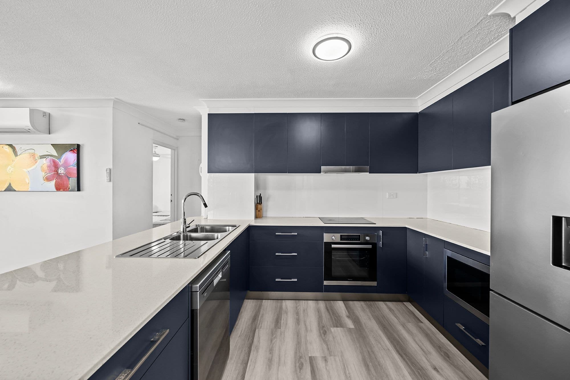 5E/1 Albert Avenue, Broadbeach QLD 4218, Broadbeach - Thumbnail 5
