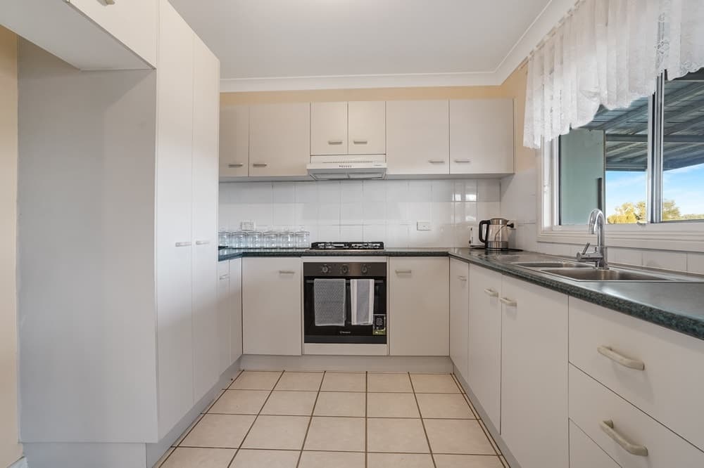 22 Winton Street, CANOWINDRA NSW 2804, Canowindra - Thumbnail 4