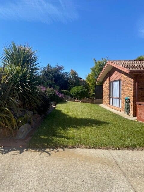 8 Rowntree Crescent, Isaacs ACT 2607, Isaacs - Thumbnail 7